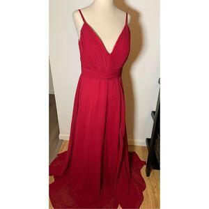 Long red dress size 12 brand junguan